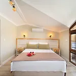 Hotel Orange Garden 3*